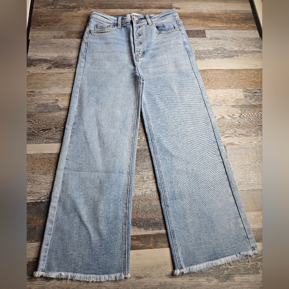 TNR Jeans Size 28 Wide Leg Button Fly Light Blue Wash